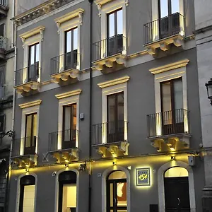 Etnea 454 Luxury Catania-Fontanarossai nemzetközi repülőtér